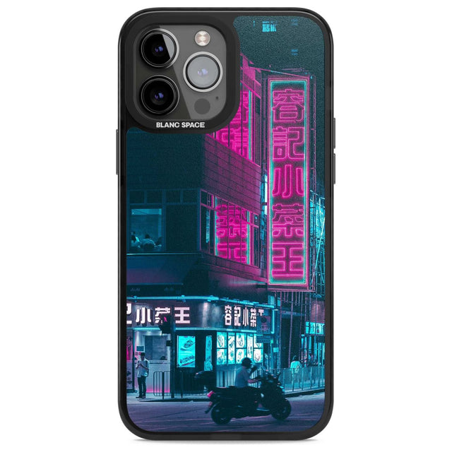 Motorcylist & Signs - Neon Cities Photographs Phone Case iPhone 13 Pro Max / Magsafe Black Impact Case Blanc Space