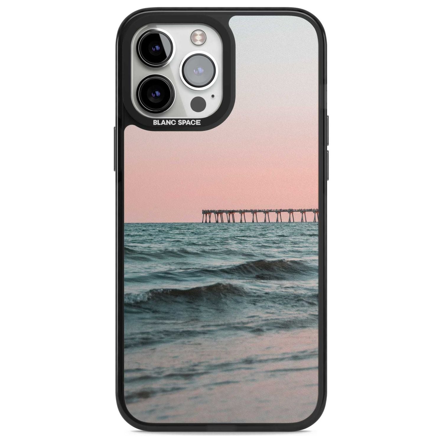 Beach Pier Photograph Phone Case iPhone 13 Pro Max / Magsafe Black Impact Case Blanc Space